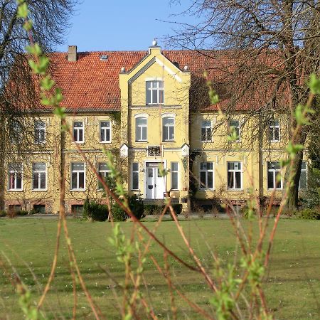 Domane Neu Gaarz Hostel Exterior foto