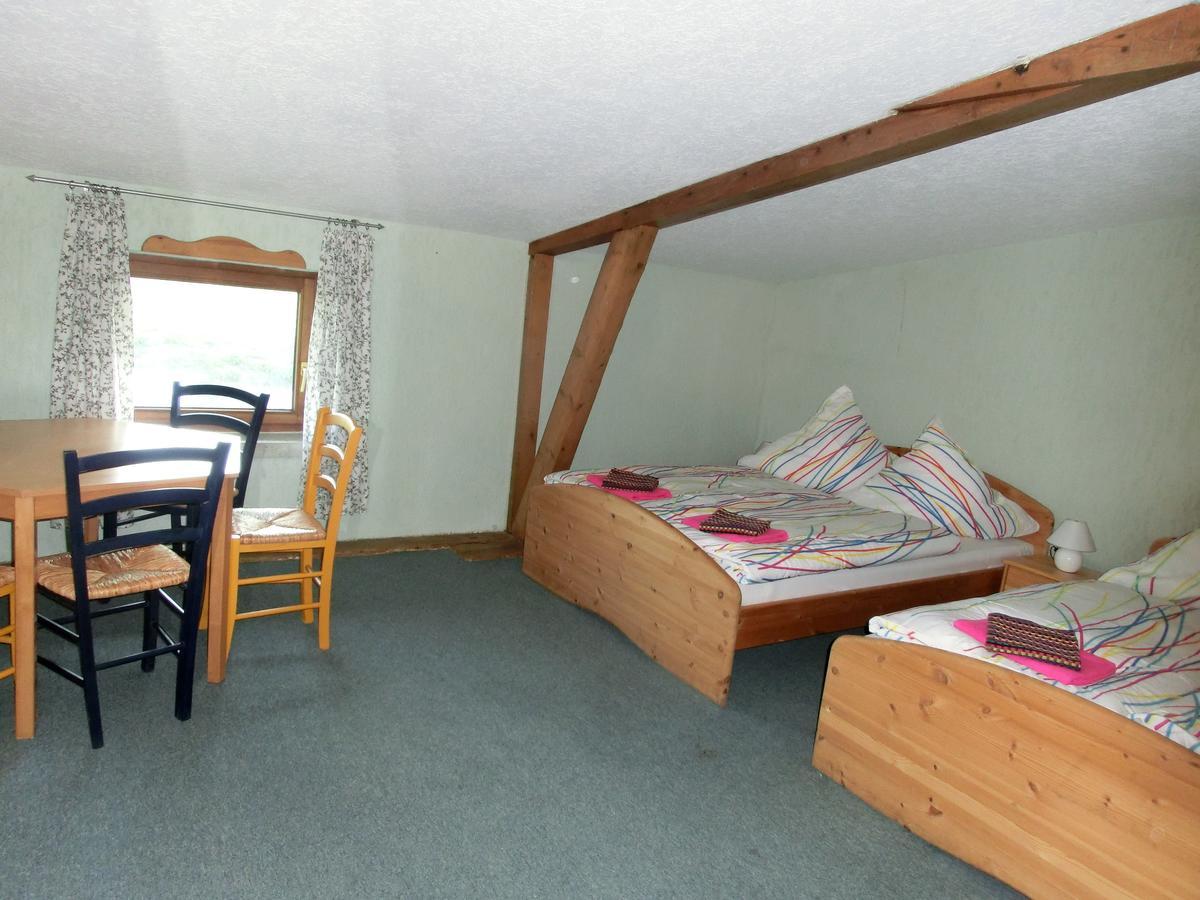 Domane Neu Gaarz Hostel Quarto foto