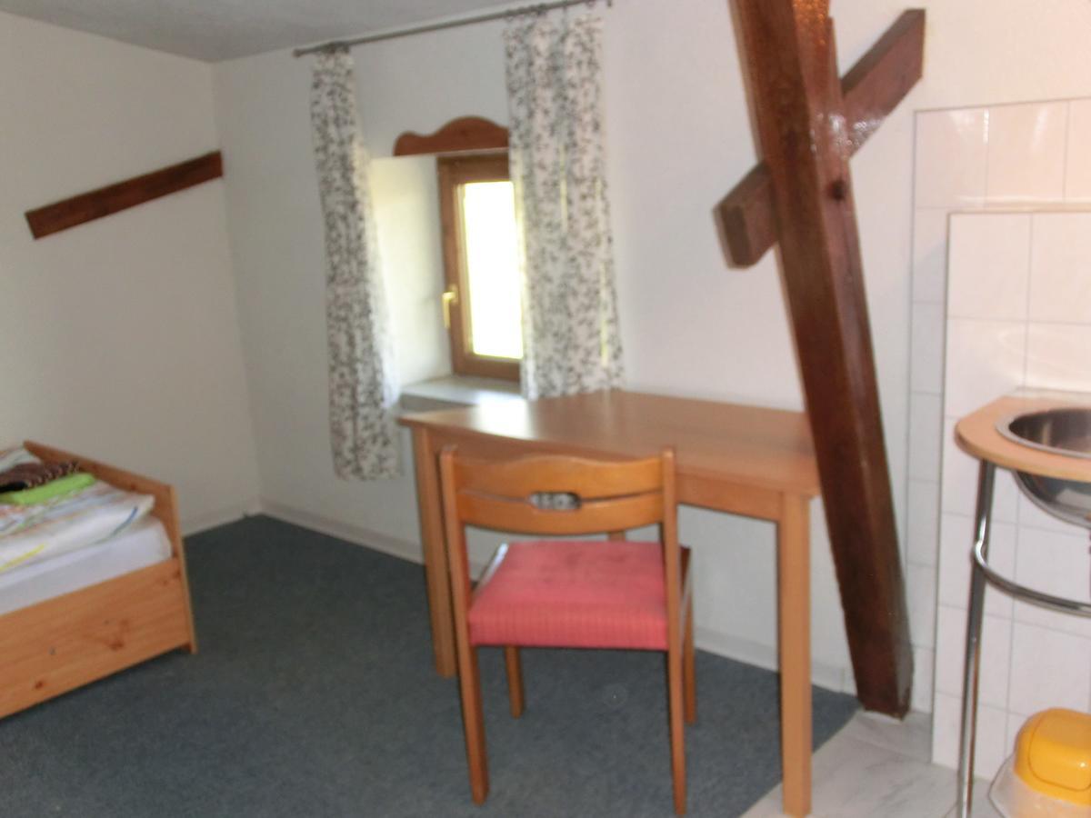 Domane Neu Gaarz Hostel Quarto foto