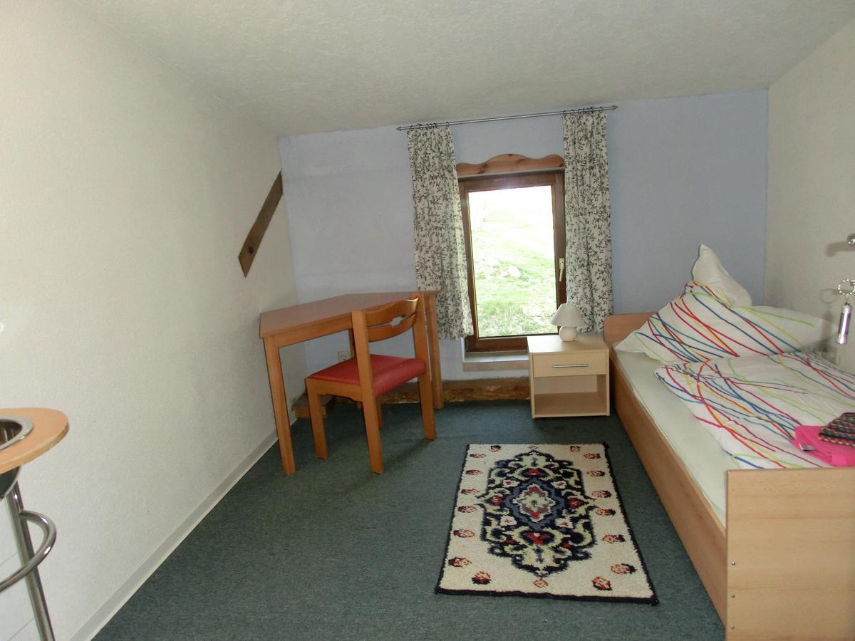 Domane Neu Gaarz Hostel Quarto foto